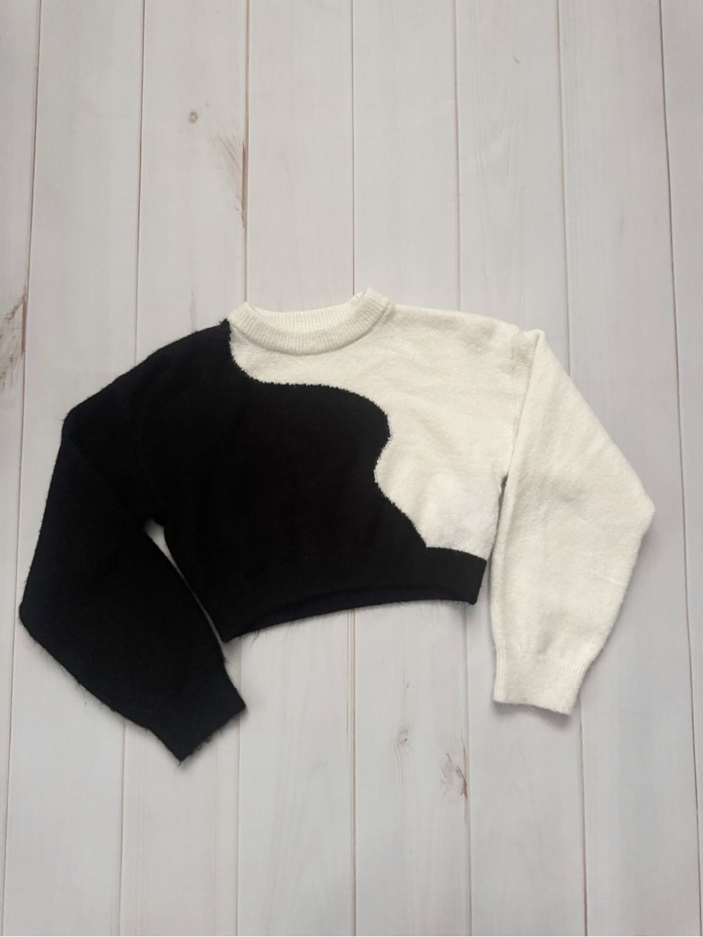 H&M Girls Cropped Sweater